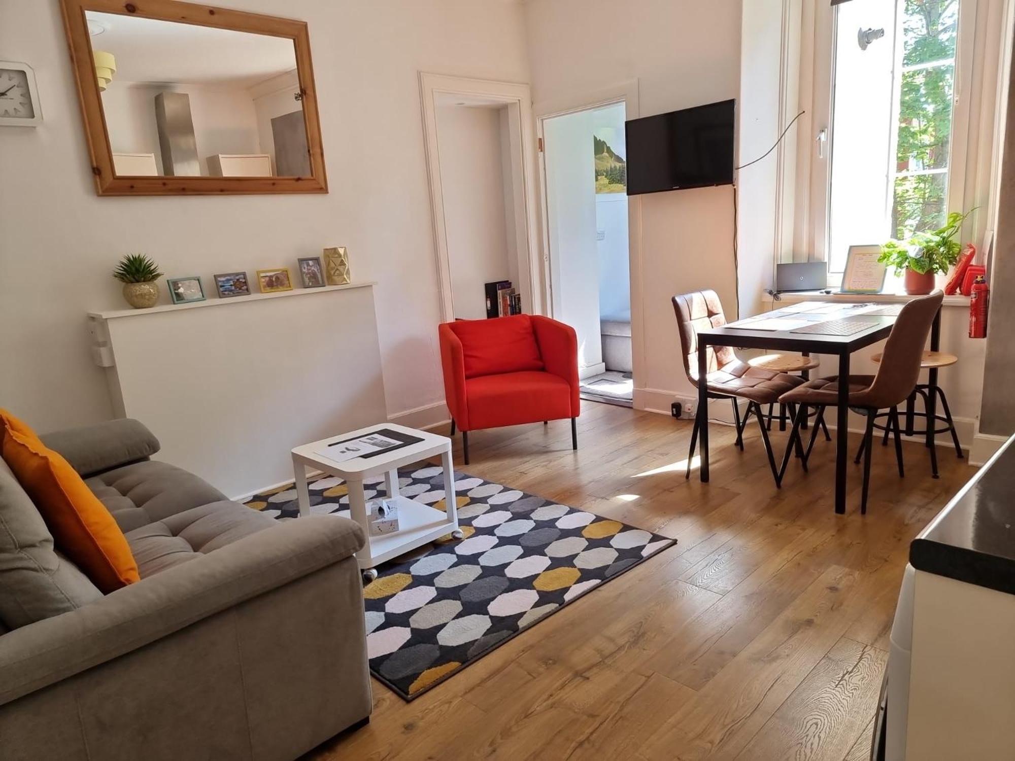 Charming Victorian Apartment, Close To Centre インヴァネス エクステリア 写真